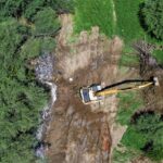 Supervisa Leo Montañez limpieza y desazolve de Arroyo la Hacienda al oriente de la ciudad